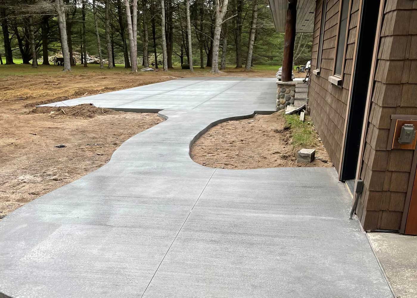 Concrete Creations of Wisconsin Ringle, Antigo, Wausau, and Northeastern WI patio walkway