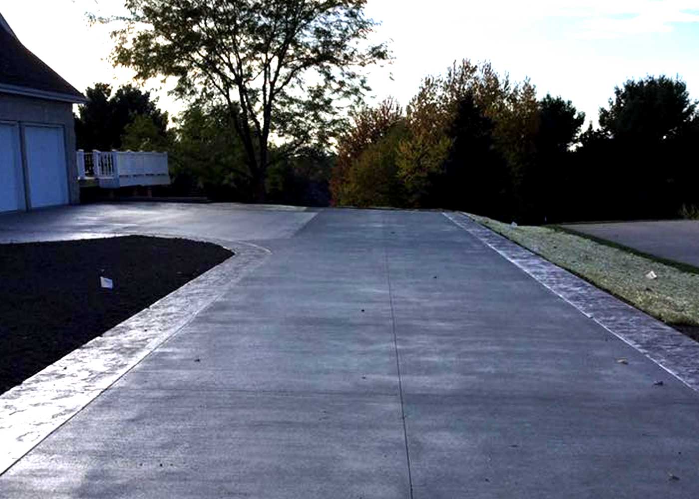 Concrete Creations of Wisconsin Ringle, Antigo, Wausau, and Northeastern WI garage driveway