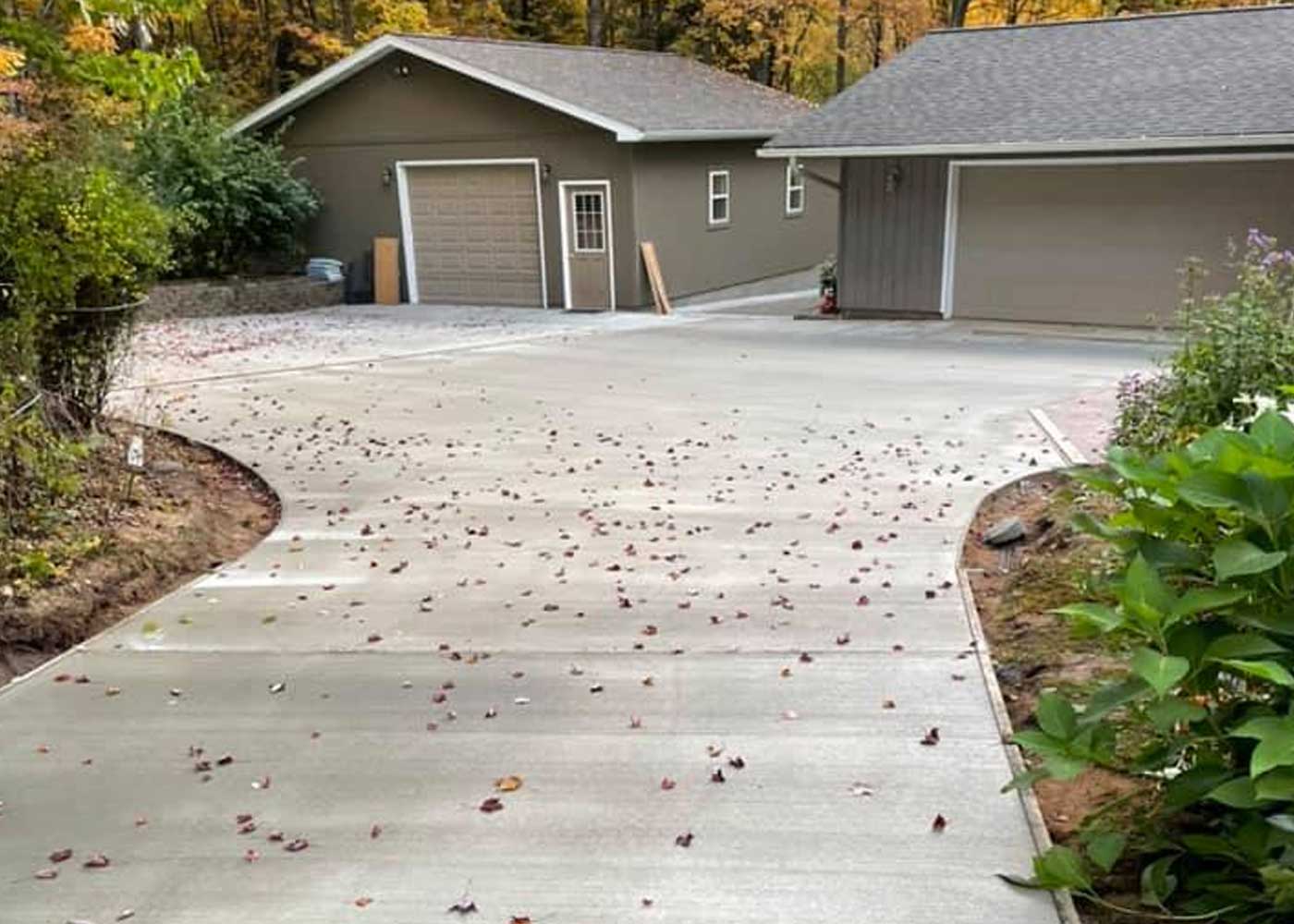 Concrete Creations of Wisconsin Ringle, Antigo, Wausau, and Northeastern WI garage driveway